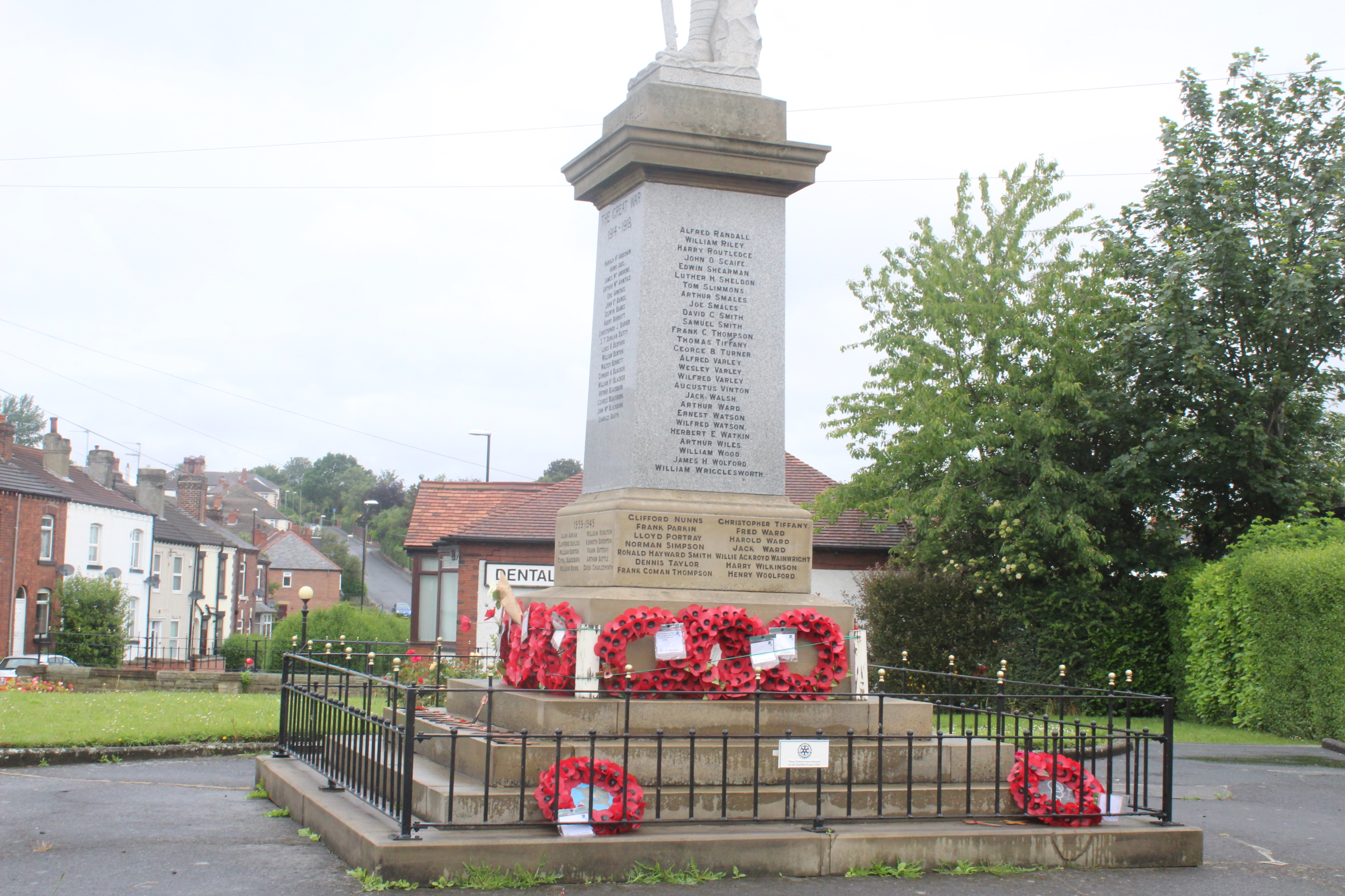 Rothwell - War Memorials Online